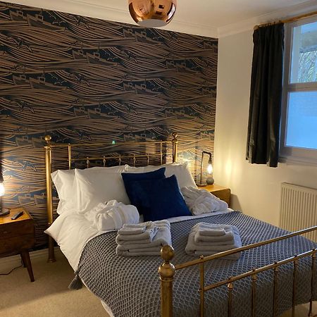 Spacious Luxury Flat In Swanage, Close To Beach With Parking エクステリア 写真