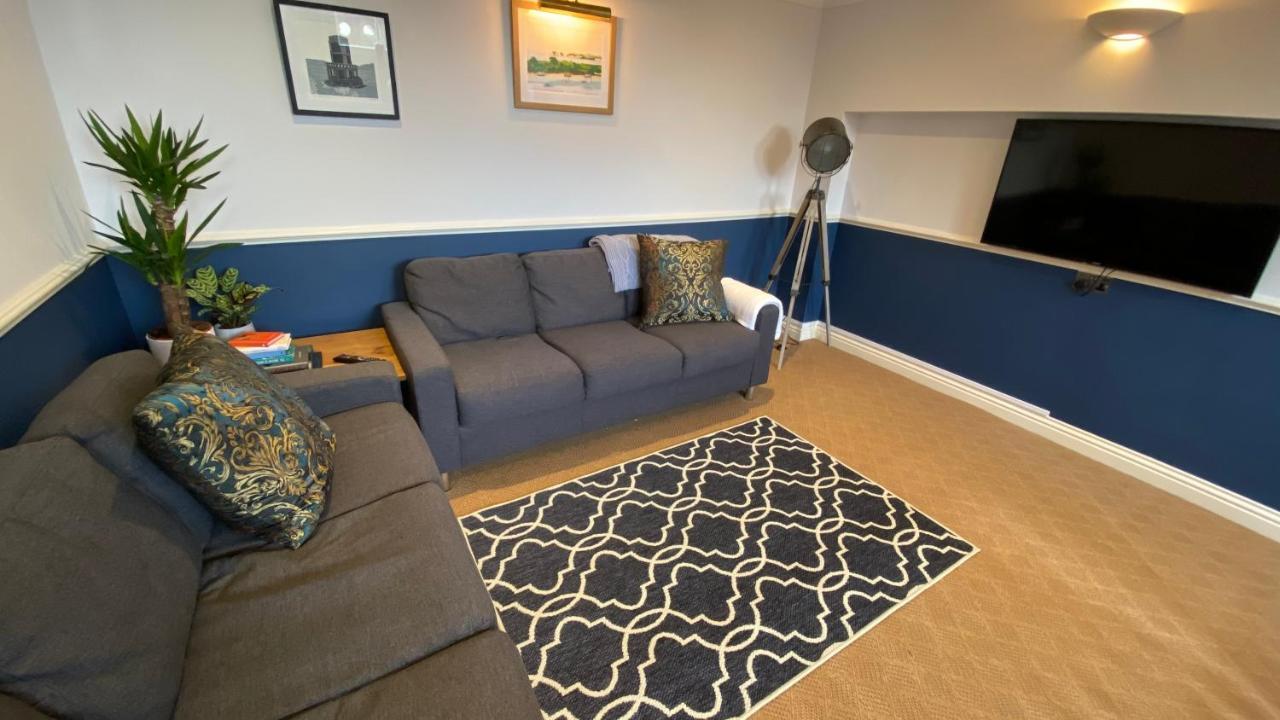 Spacious Luxury Flat In Swanage, Close To Beach With Parking エクステリア 写真